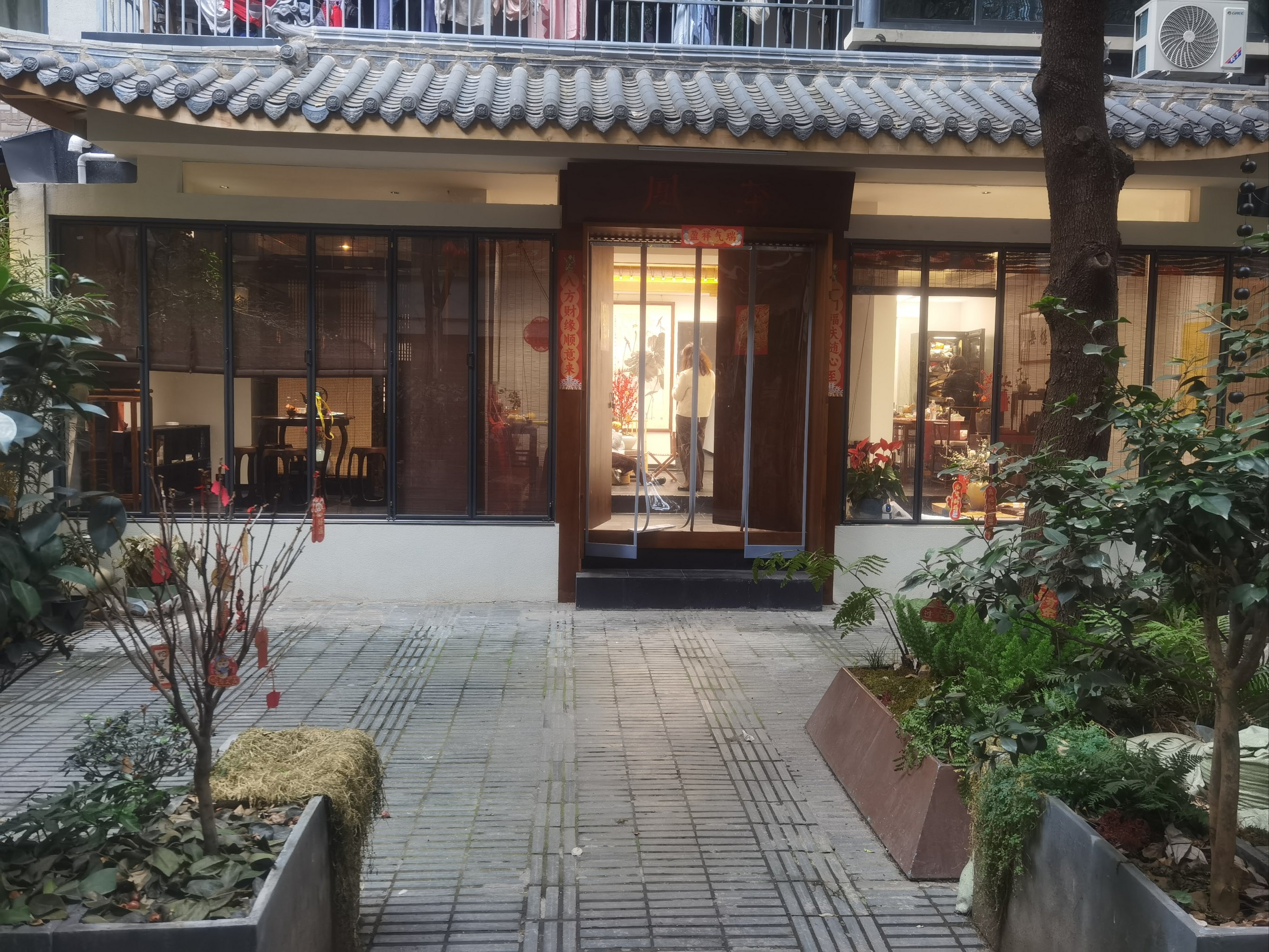 科普展现:蛋糕店风水禁忌（蛋糕店装修风水）